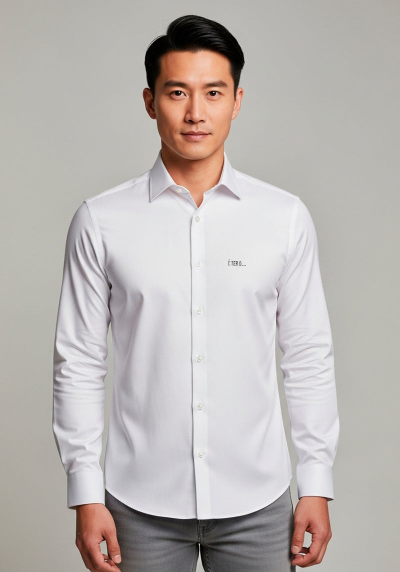 Camisa Slim Fit Básica Lisa